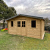 abri-en-bois-massif-198m-plus-40mm-traite-teinte-marron-gardy-shelter (22) Abri en bois massif 19,8m² PLUS 40mm traité teinté marron Gardy Shelter | Livraison rapide